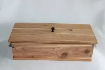 Small Cedar Box